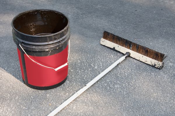 Cost of Tar Driveway Sealing in Clovis