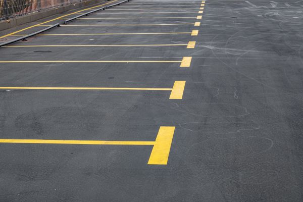 Cost of Commercial Parking Lot Sealing in Clovis