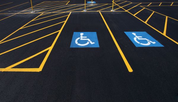 Parking Lot Sealcoating in Clovis